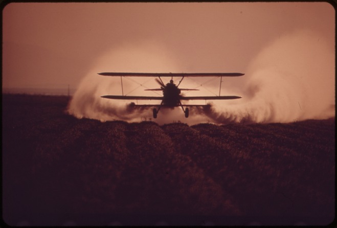 crop_duster_in_the_imperial_valley_-_nara_-_549072